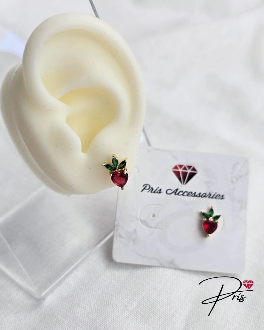 Brinco Morango Pris Accessories