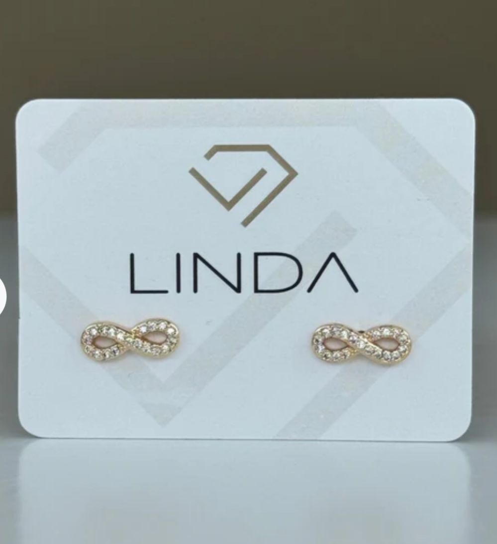 Brinco Infinito Cravejado Linda